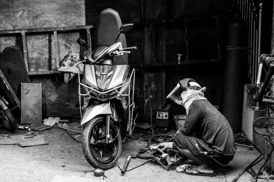 Xưởng sửa xe máy tại Xe Máy Cũ Nguyễn Luân